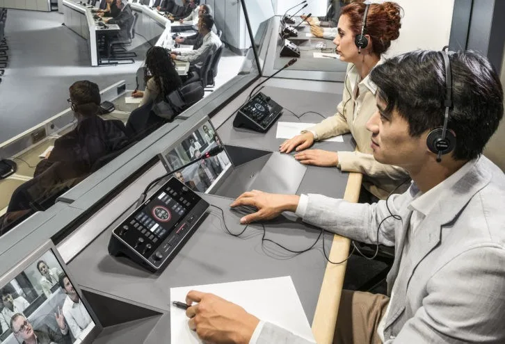 Interpretation Services in Abu Dhabi: Government Protocols and Best Options